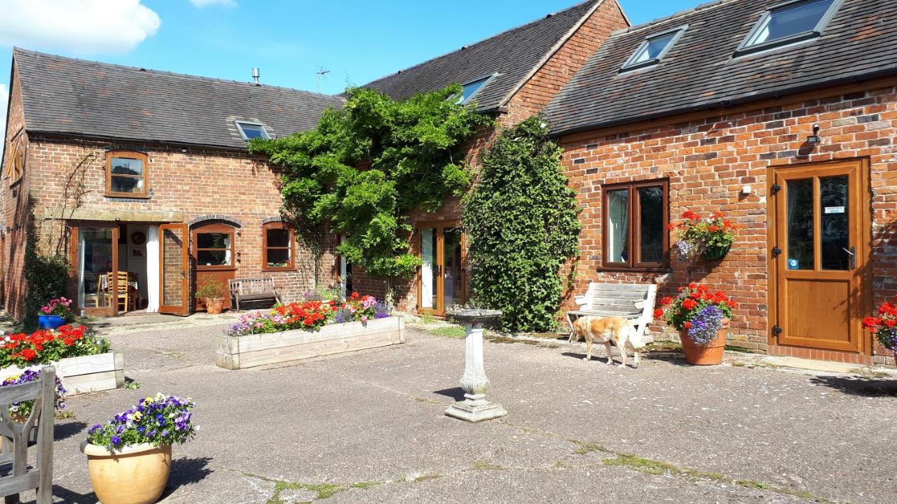 Highfields Farm B&B Stone  Luaran gambar